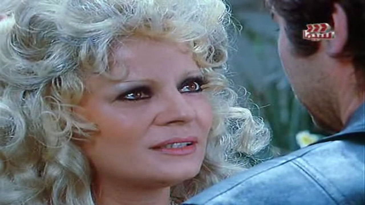 الأخوة الأعداء backdrop