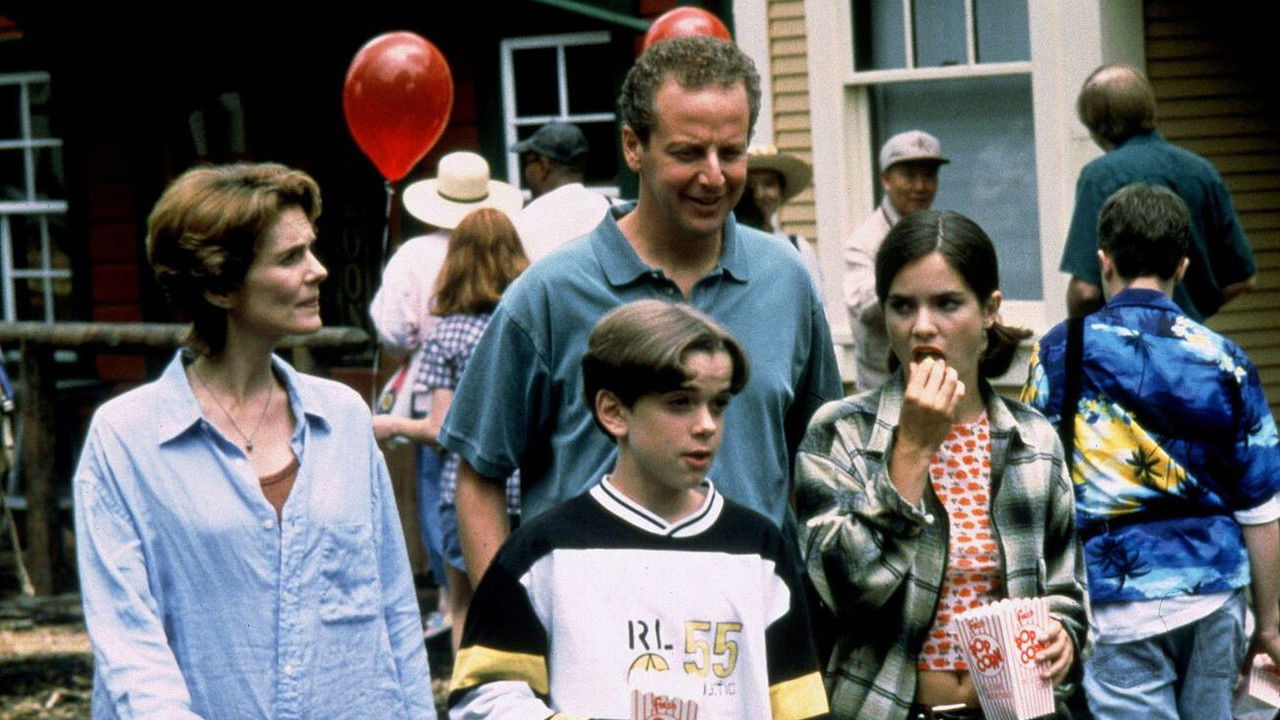 Tourist Trap backdrop