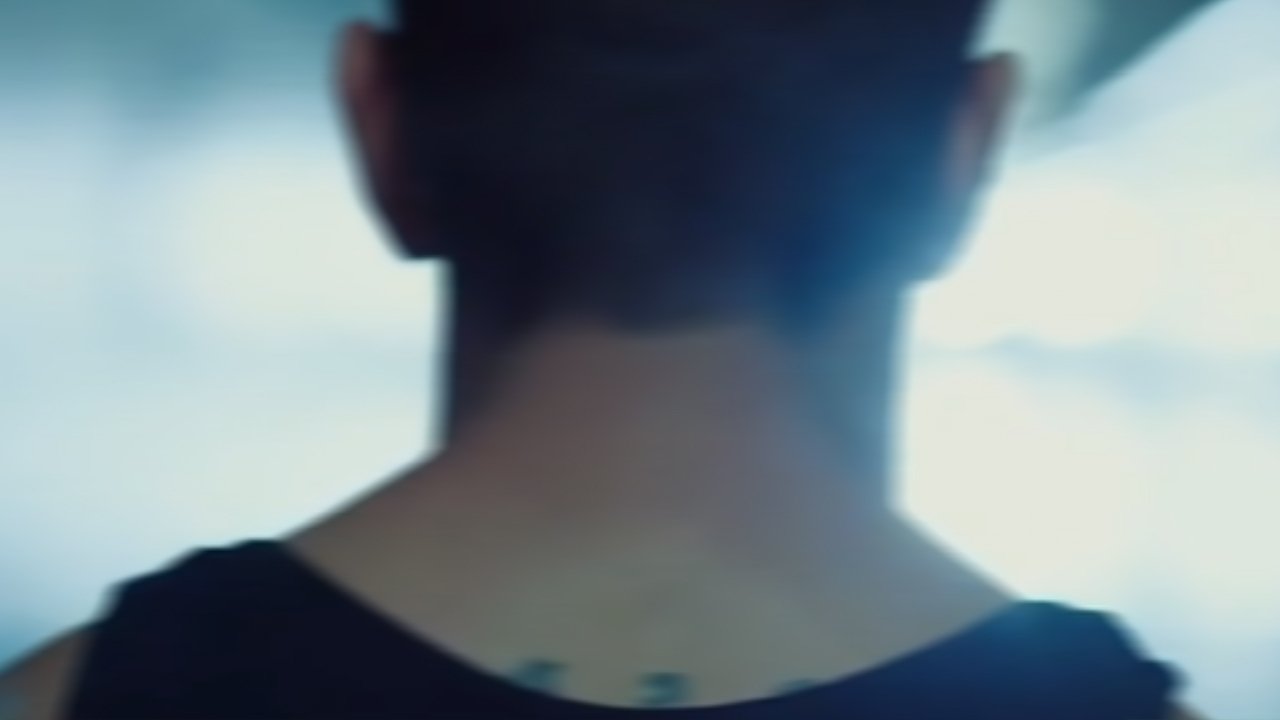 A Night to Regret backdrop