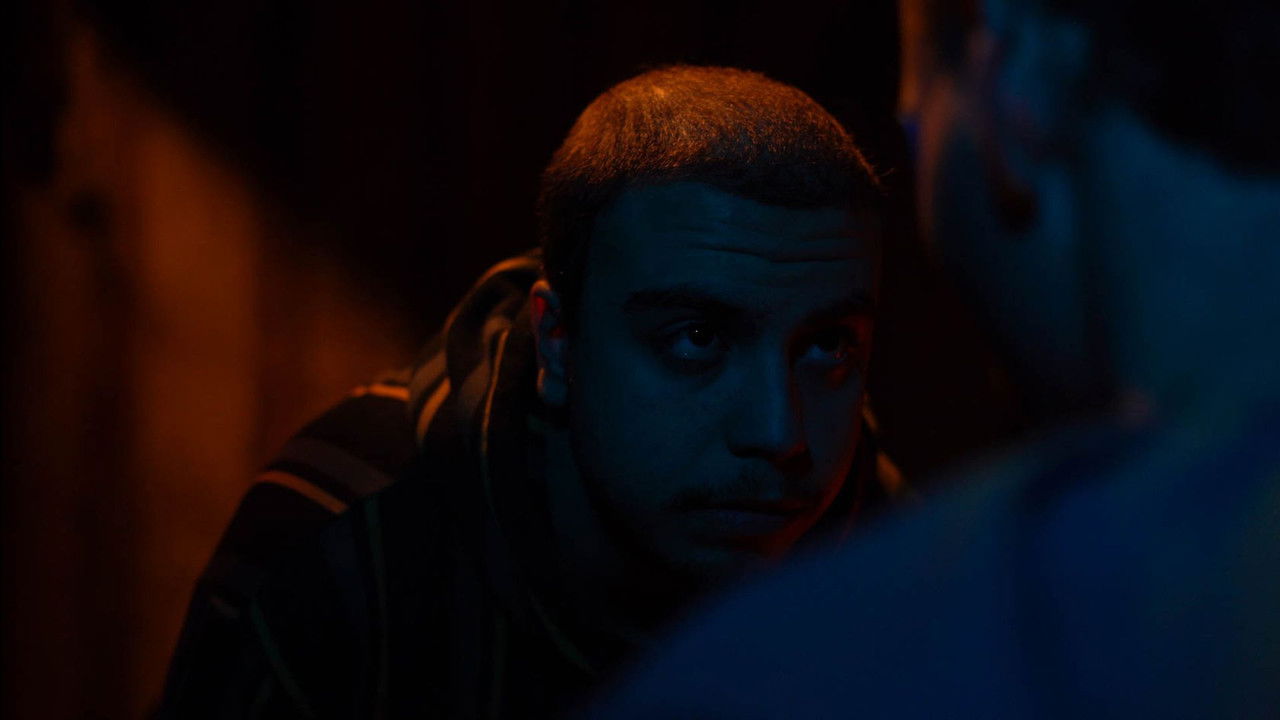 Juste un Nom de Plus backdrop