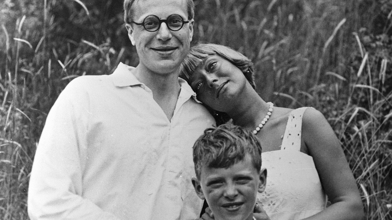 A Declaration of Love backdrop