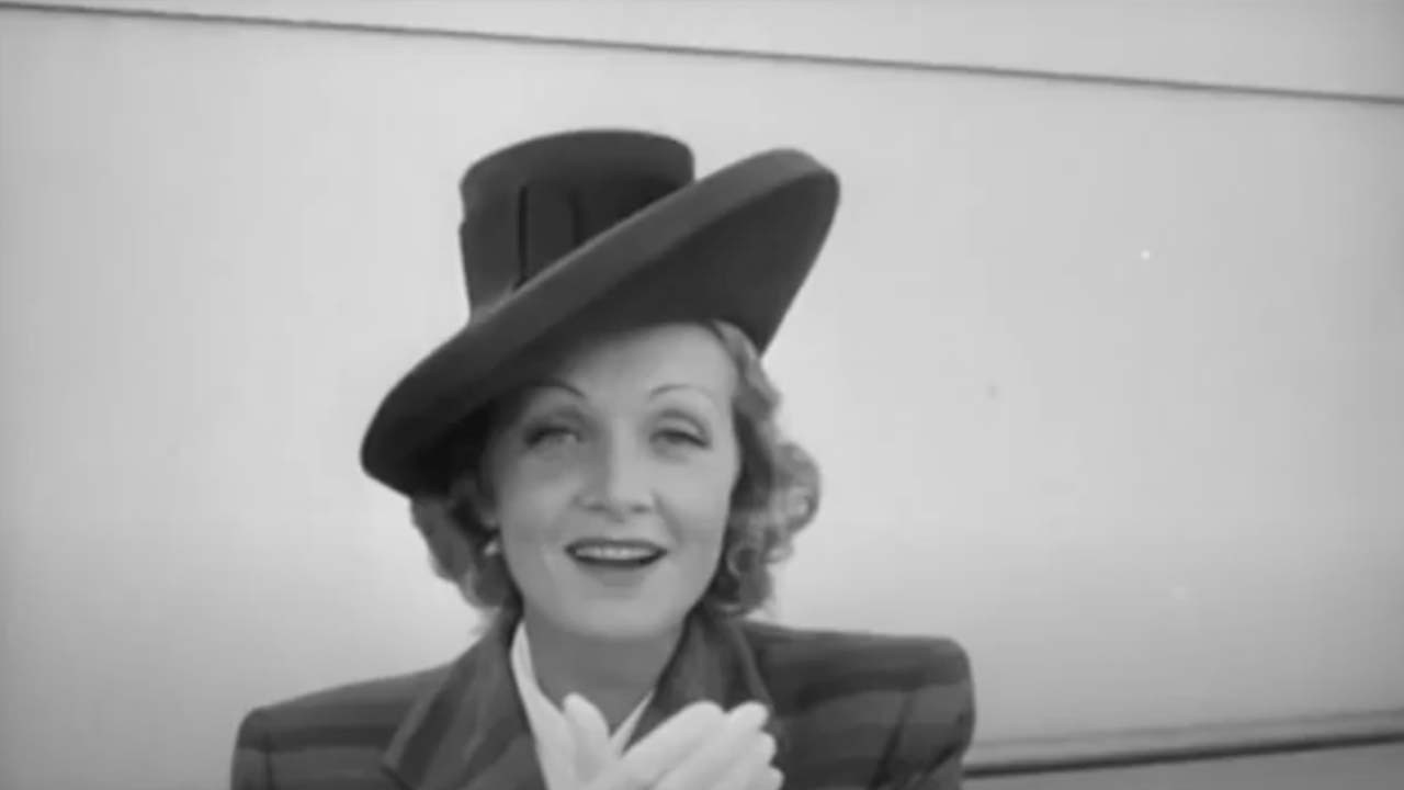 The Fashion Side of Hollywood backdrop