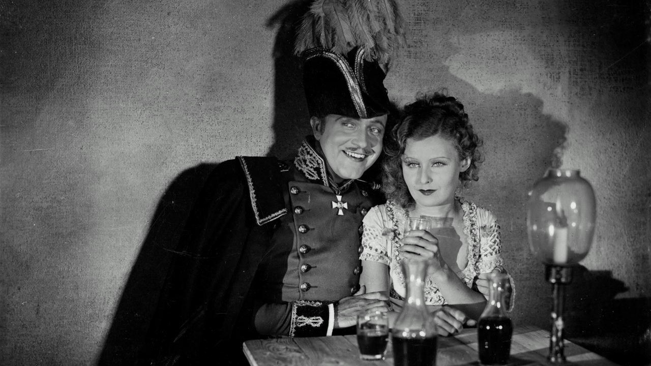 The Congress Dances backdrop