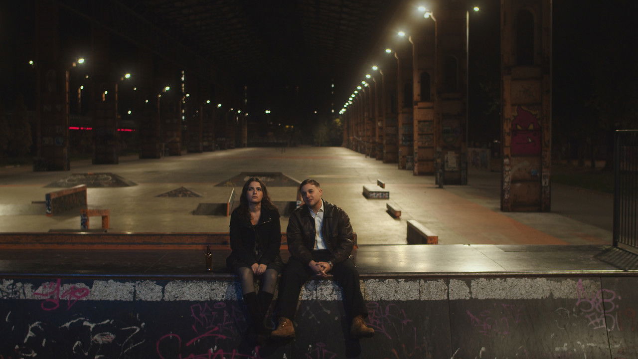 Abbrivio: l'inerzia di una barca che scivola sull'acqua backdrop