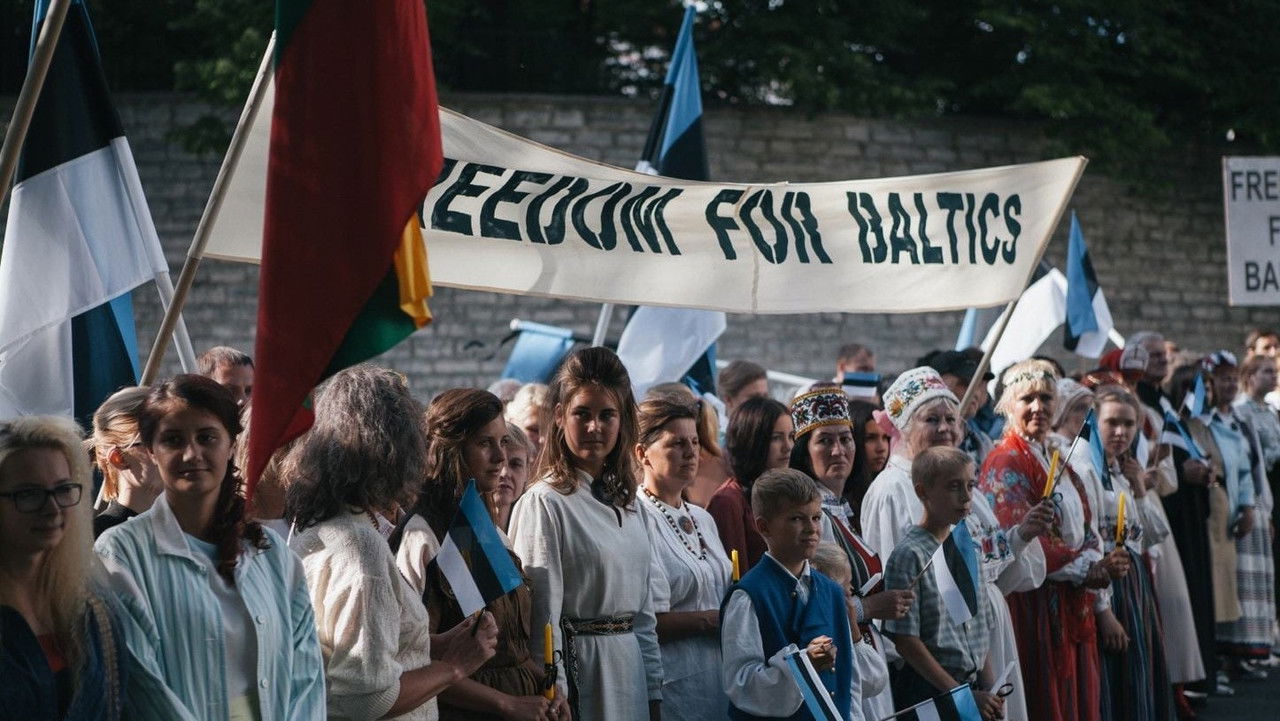 Seneca's Day backdrop