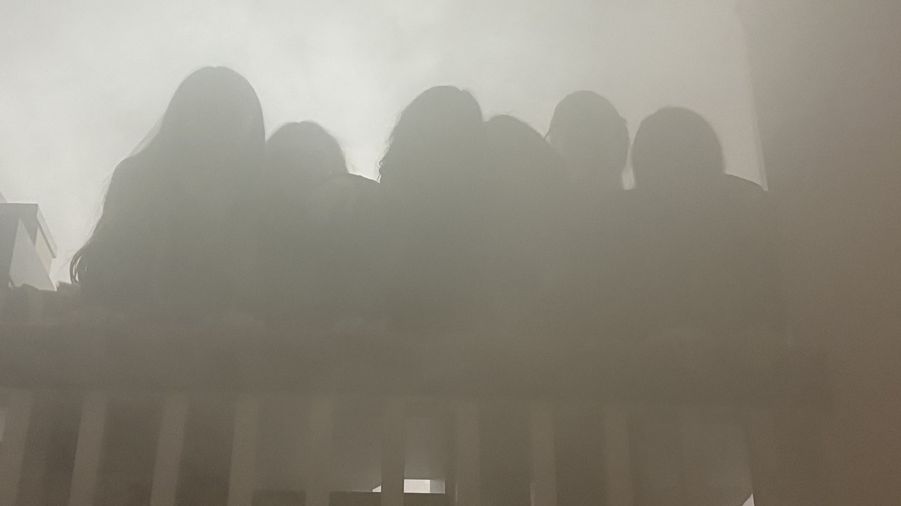 CABELLA GOT SPIKED. backdrop