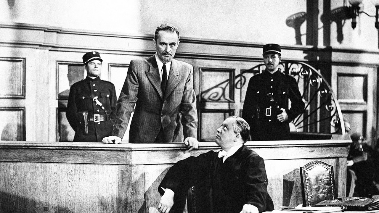 Doctor Crippen backdrop