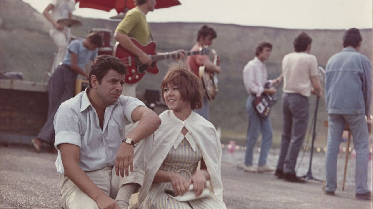 Do You Know Sunday-Monday? backdrop