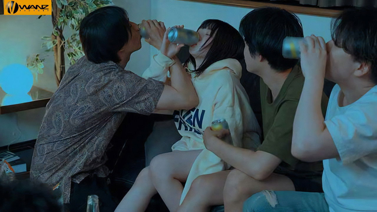 片思いしていた隠れ巨乳女子がサークル飲みでヤリチン男たちにドロ酔い中出し輪姦無意識アクメさせられてるのを見て鬱勃起する童貞陰キャの僕… backdrop