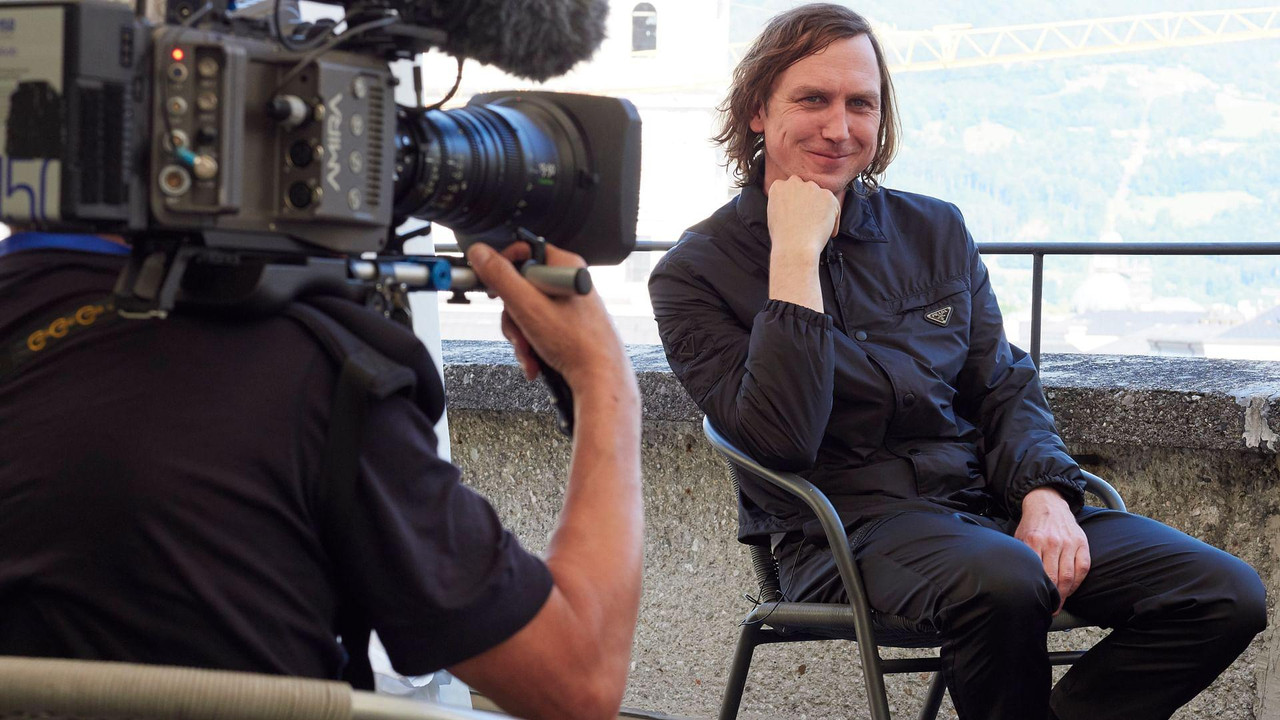 Lars Eidinger – To Be or Not To Be backdrop