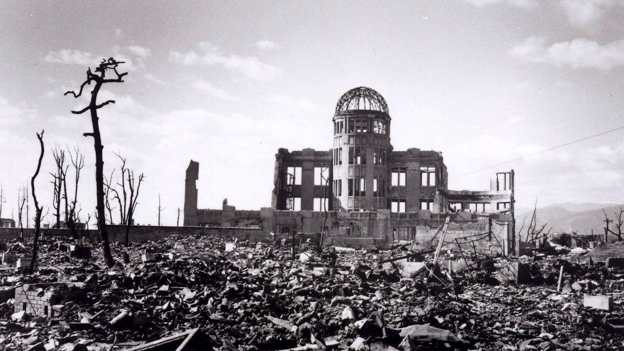 Hiroshima, la course vers l'apocalypse backdrop