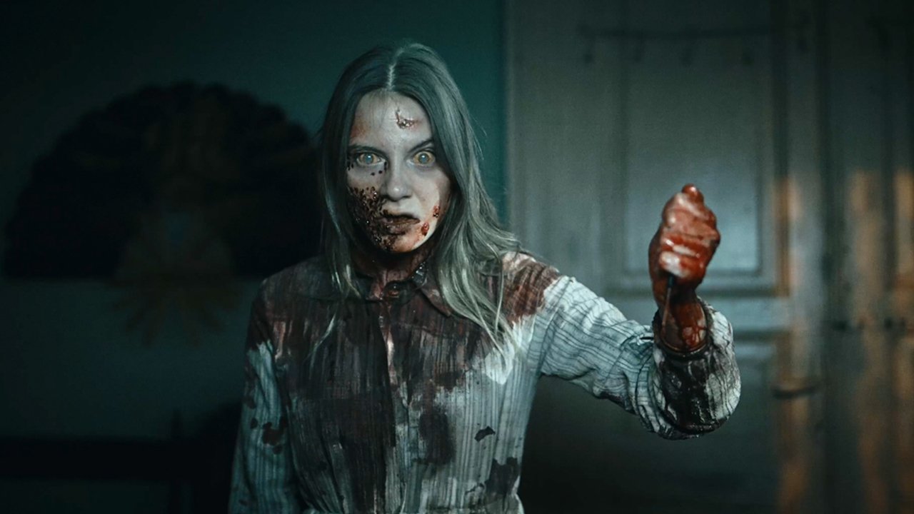 Üç Harfliler: Nazar backdrop