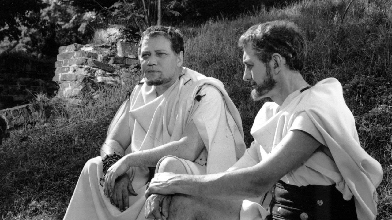 Julián odpadlík backdrop