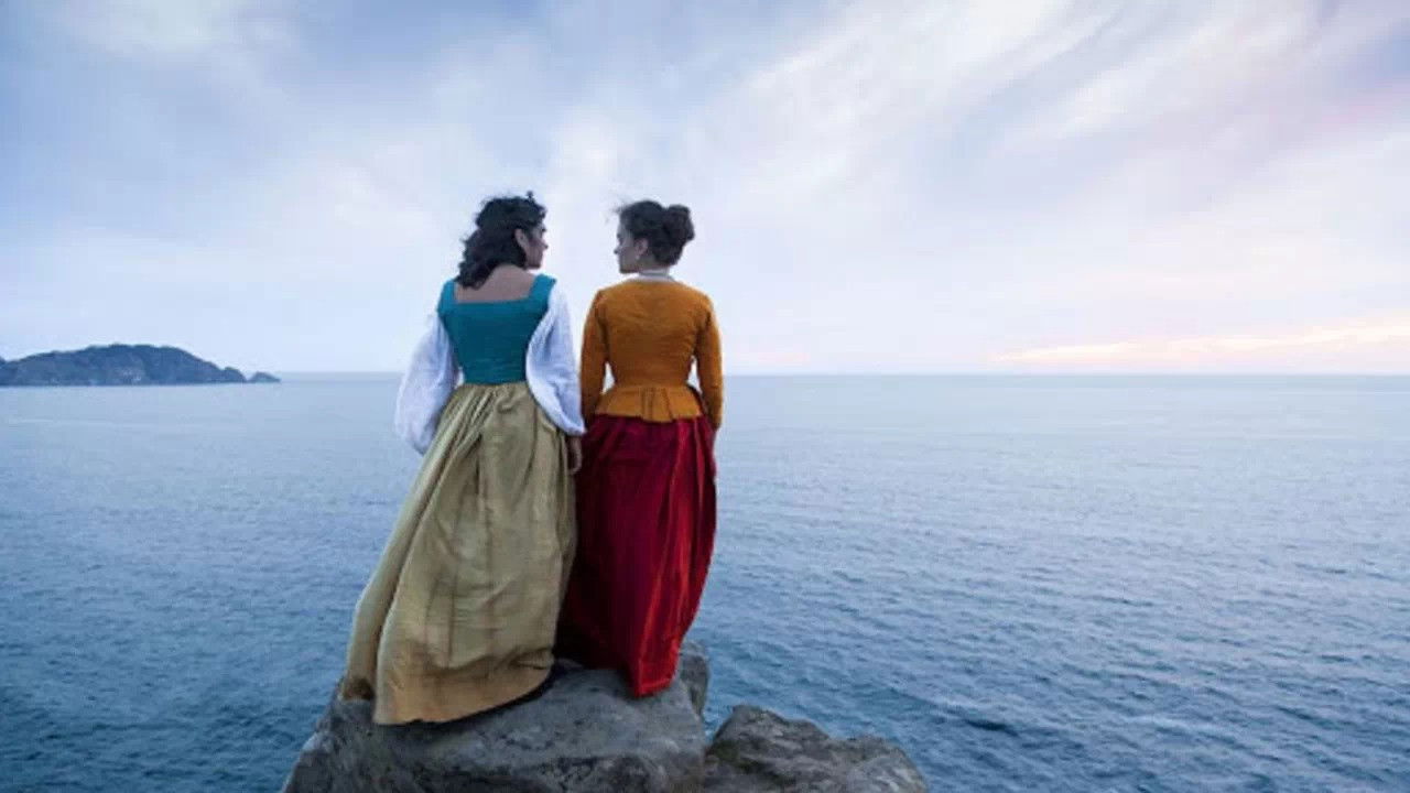 María Solinha backdrop