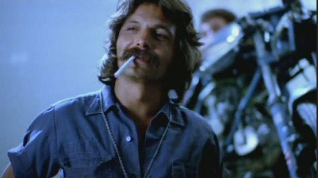 Fylakes anilikon backdrop