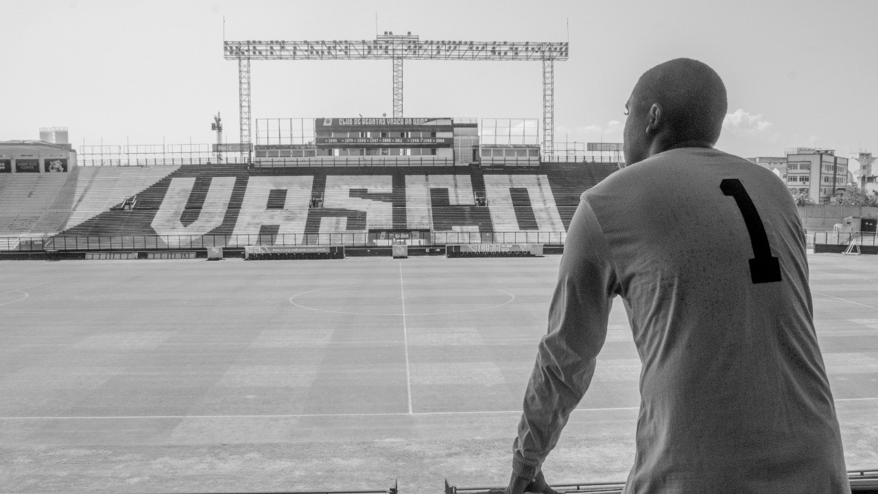 Barbosa: 100 anos de perdão backdrop