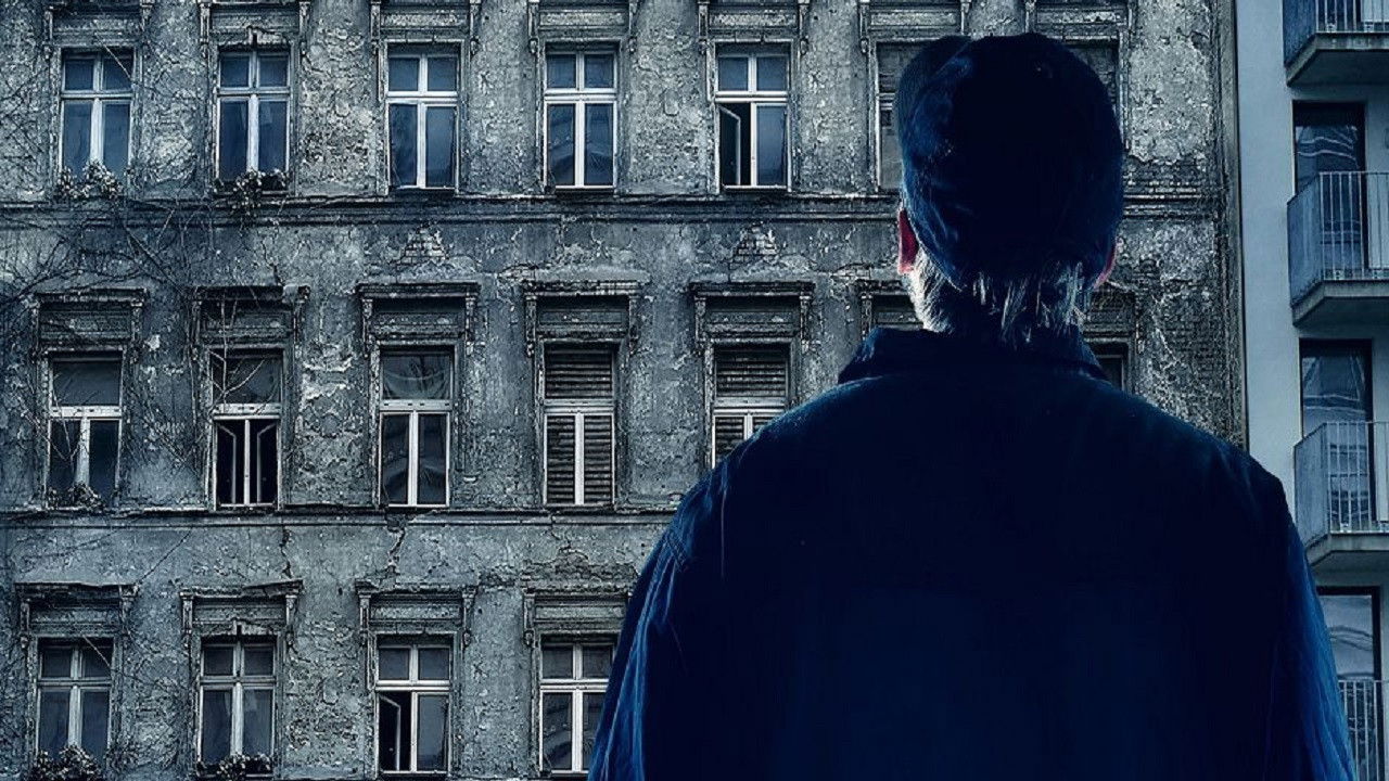 The Last Berliner backdrop