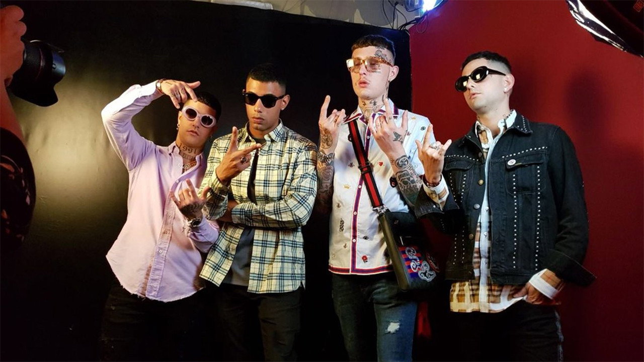 Dark Polo Gang - La serie backdrop