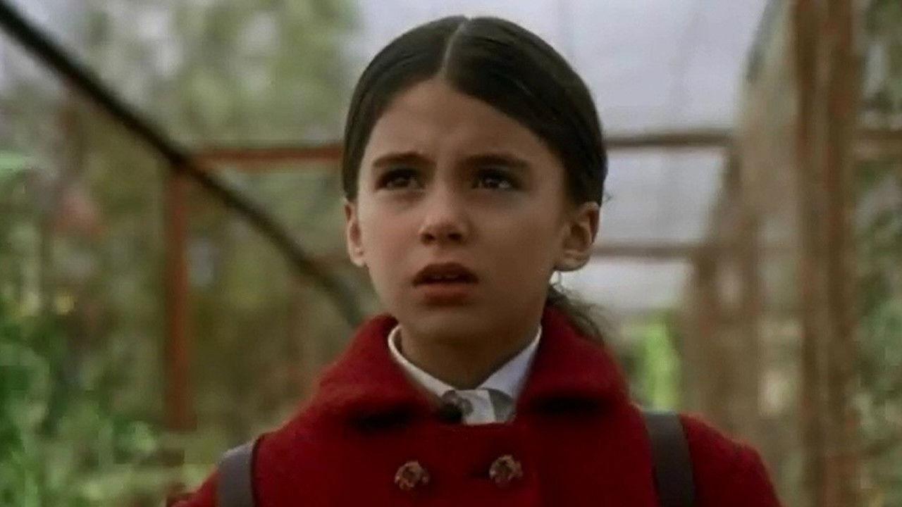 Call Me Elisabeth backdrop