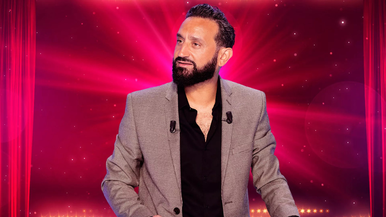 C'est génial, c'est que de l'amour backdrop