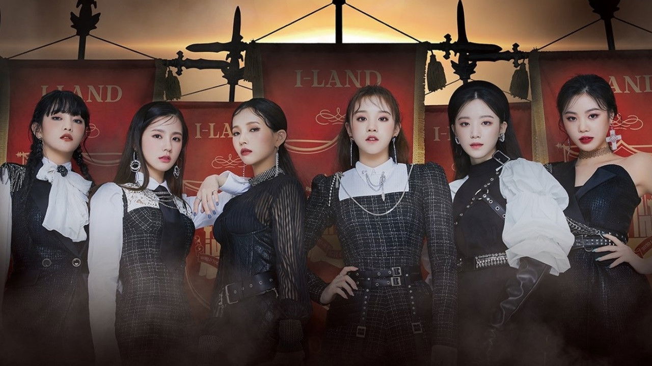 2020 (G)I-DLE Online Concert 'I-Land : Who Am I' backdrop