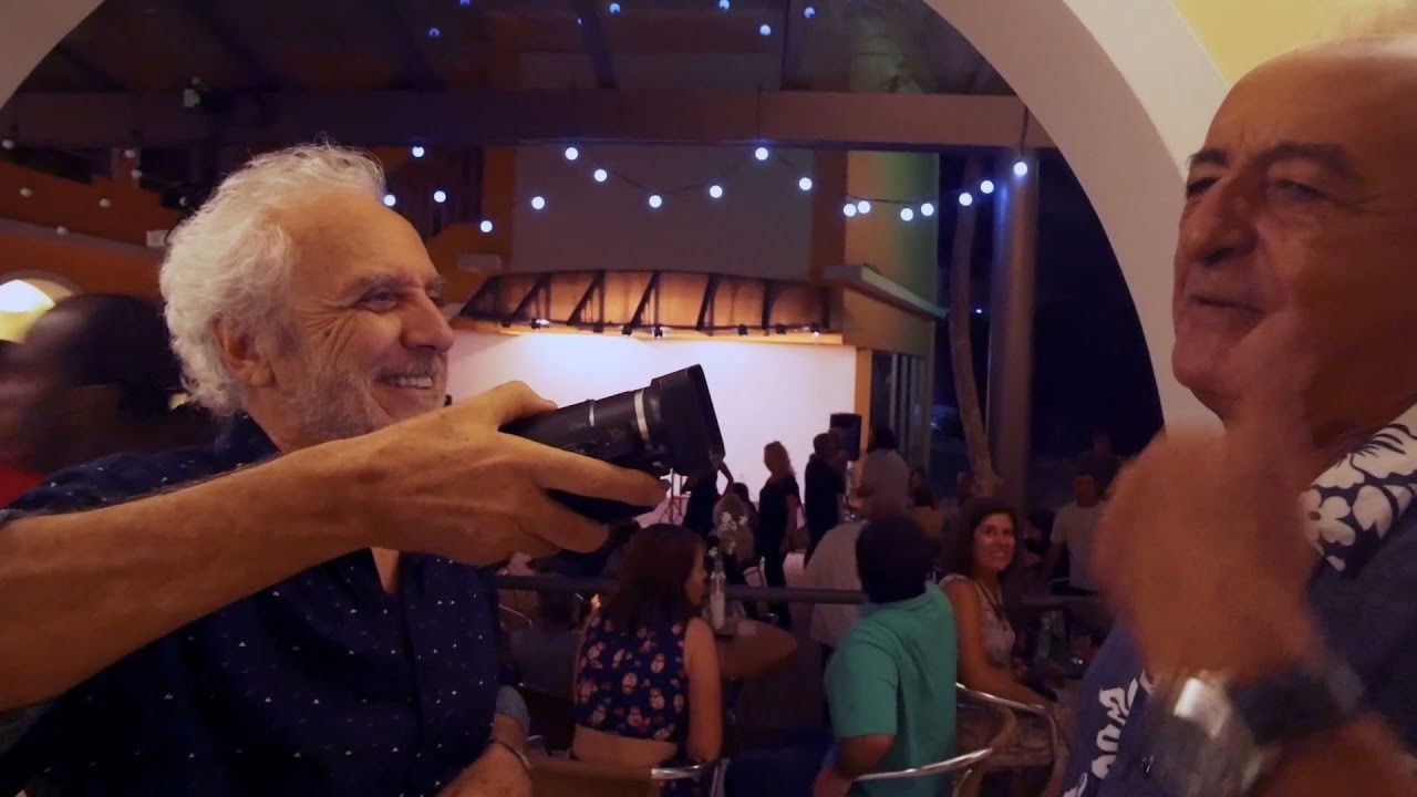 Procura-se Meteorango Kid: Vivo ou Morto backdrop