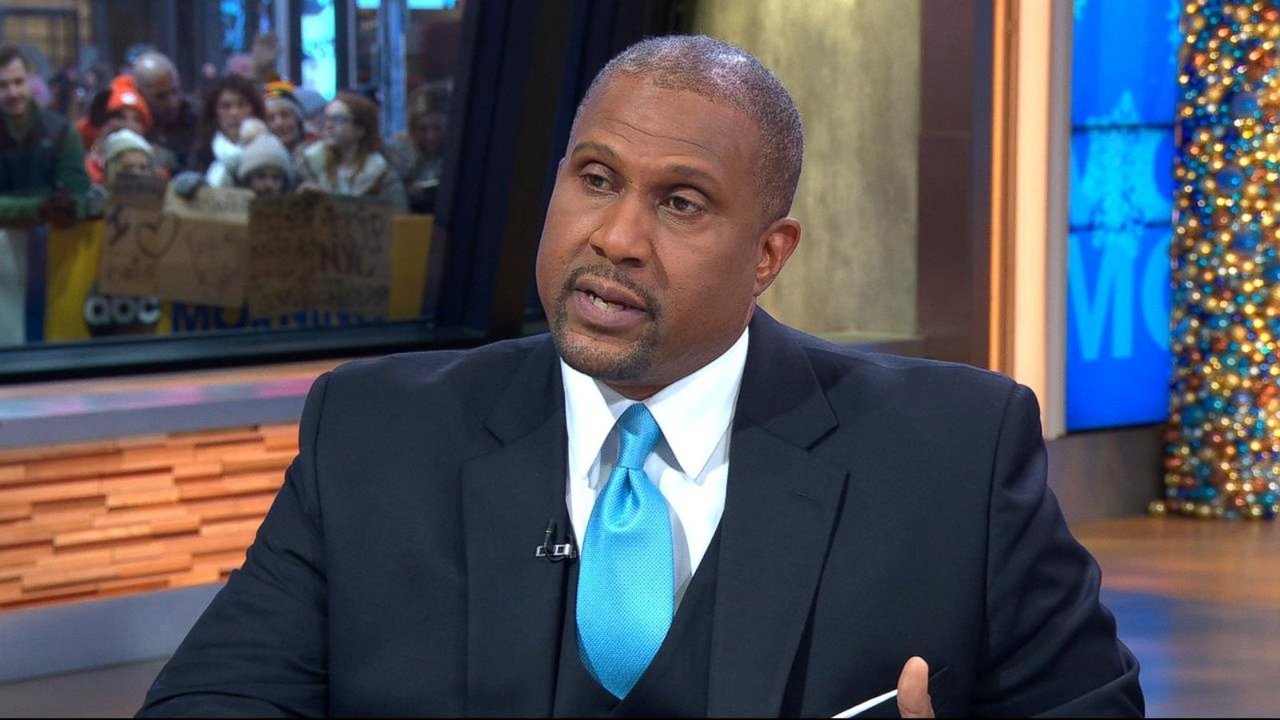 Tavis Smiley backdrop