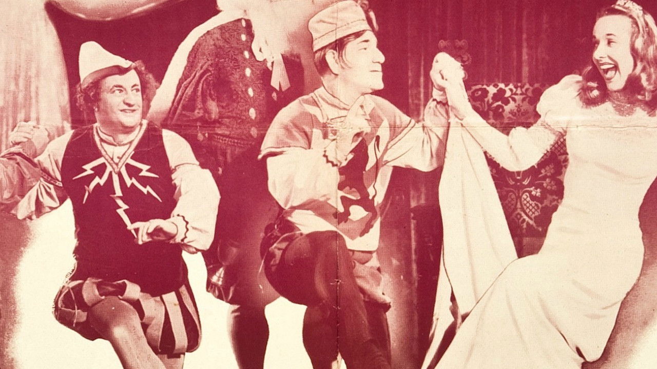 Fiddlers Three backdrop