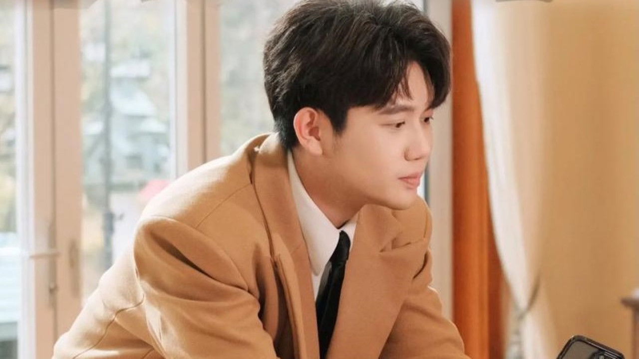 墨染梨花白 backdrop