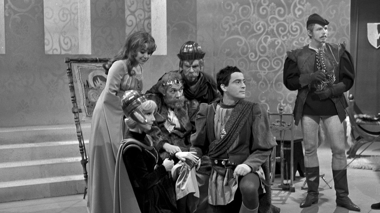 Královská ozvěna backdrop