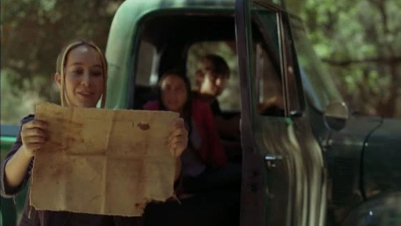 Hanna's Gold backdrop