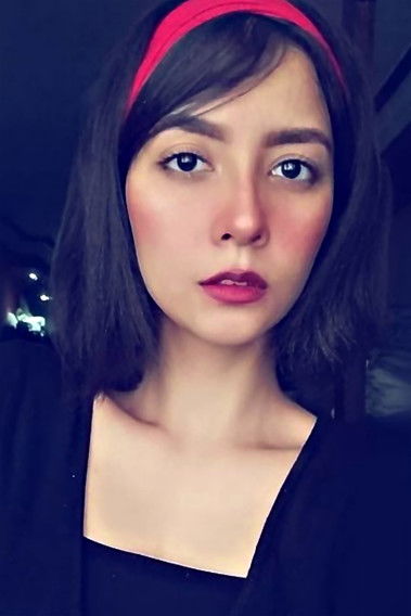 Jana Salah as الممرضة