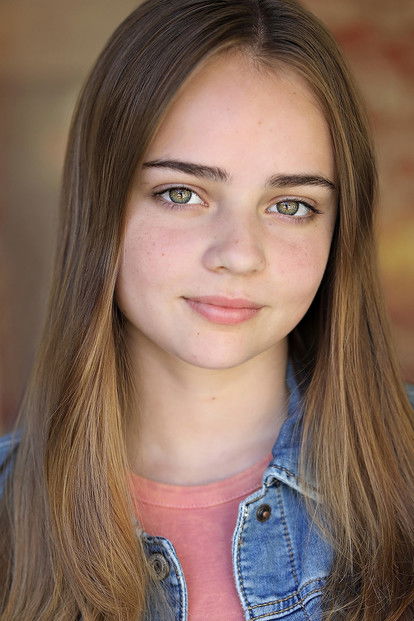 Sophia Coto as Mary Jo Elliot