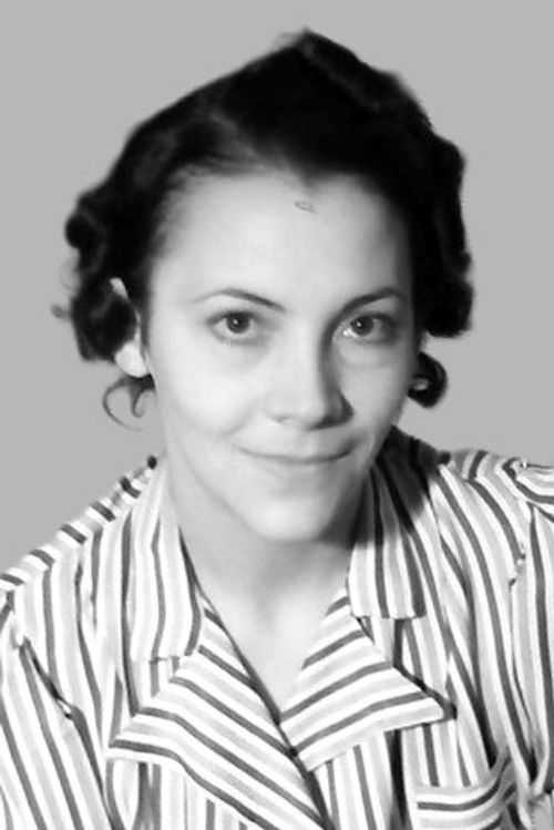 Tatjana Sais as Ex-Haushälterin von Prätorius