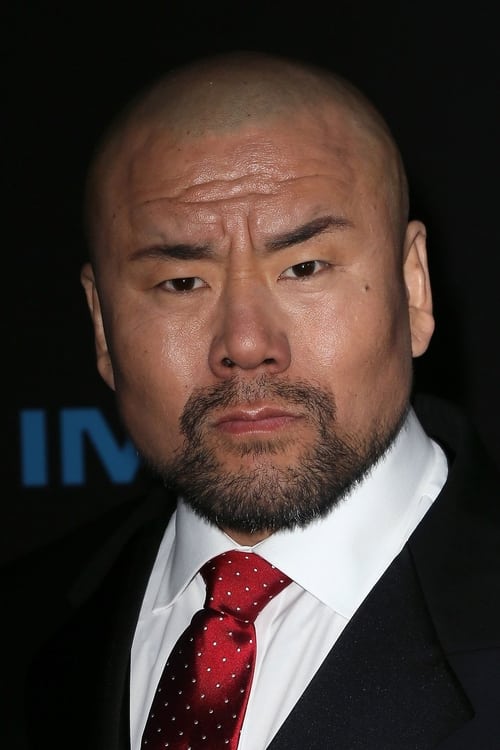 Woon Young Park as Bodyguard