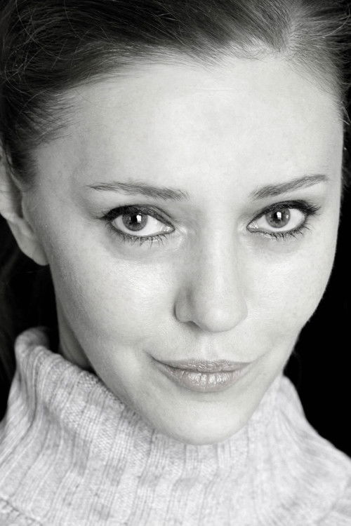 Arina Gasanova as Tamina