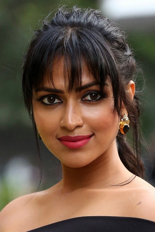 Amala Paul as Nandini