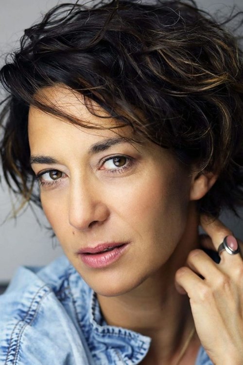 Török-Illyés Orsolya as Dani's mother