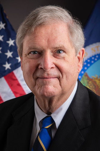 Tom Vilsack as Self