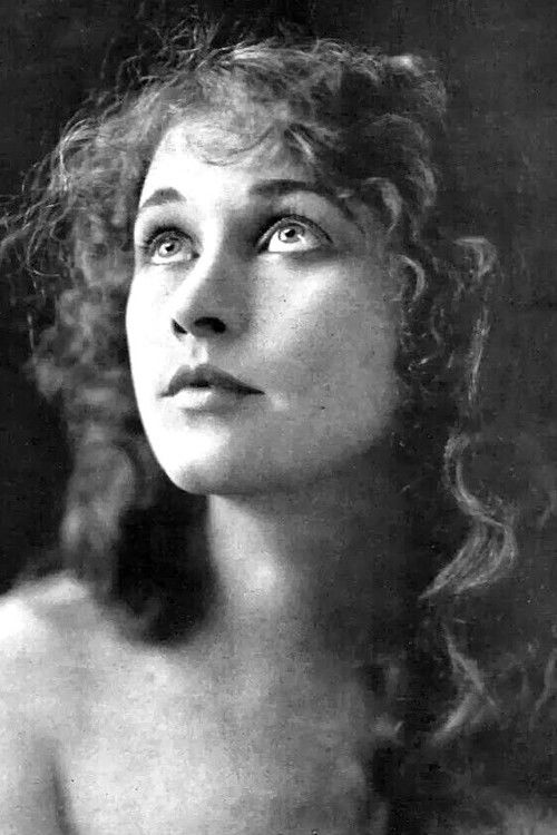 Mignon Anderson as Madeline Bray