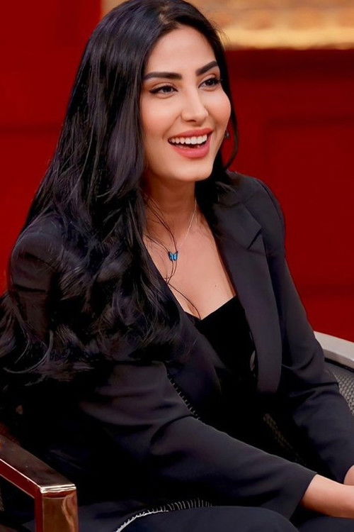 Delnya Mohammadi as Shilan