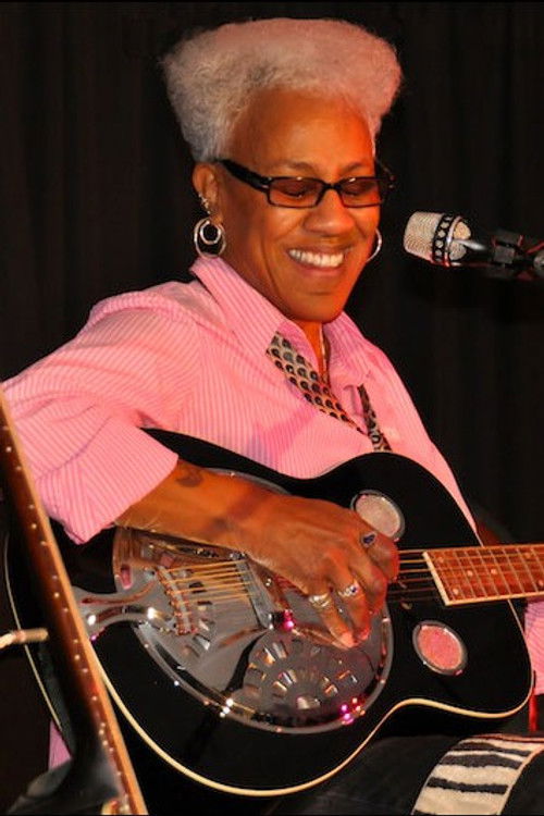 Gaye Adegbalola as Self