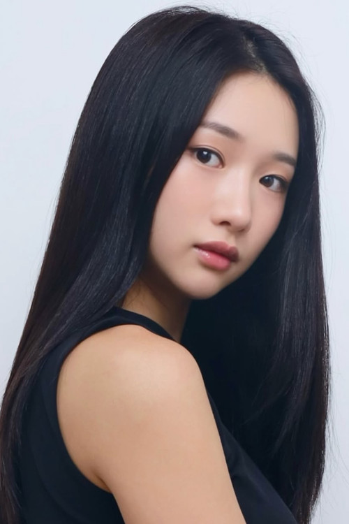 Khloe Kim as Self / Contestant