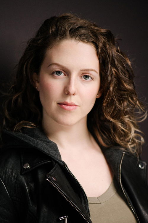 Una Hill-McMullin as Alice Robinson