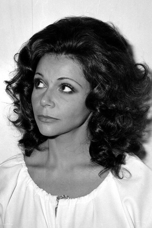 Andrée Boucher as Isabelle