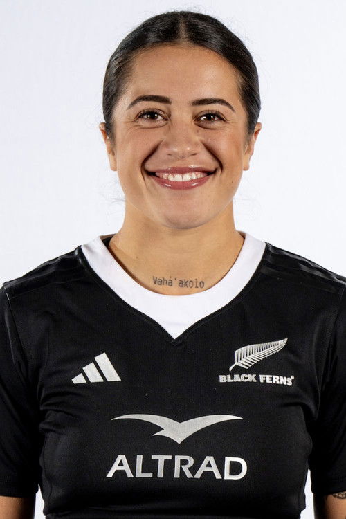 Katelyn Vaha'akolo as Self