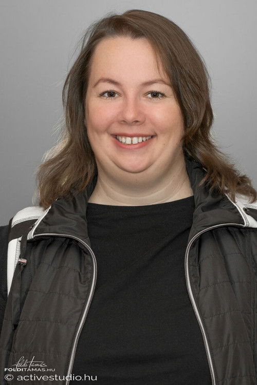 Piroska Kokas as Irénke