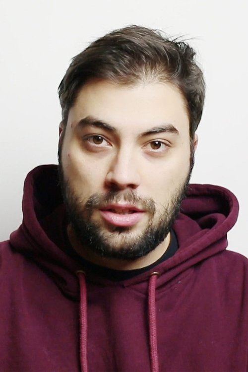 Benjamin Krnetić as Aleks