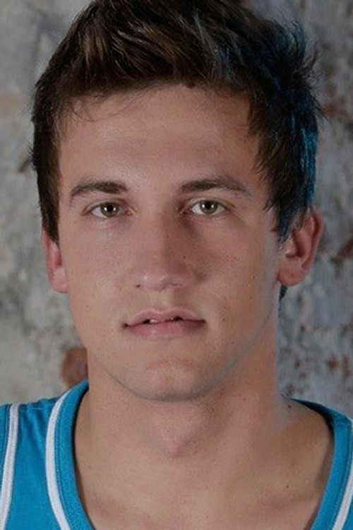 Mike Cage as (archive footage)