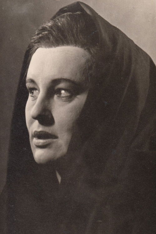 Helēna Romānova as 